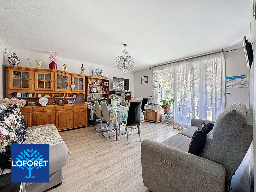 Appartement à EVRY
