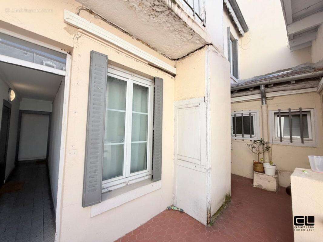 Appartement à LYON-6E