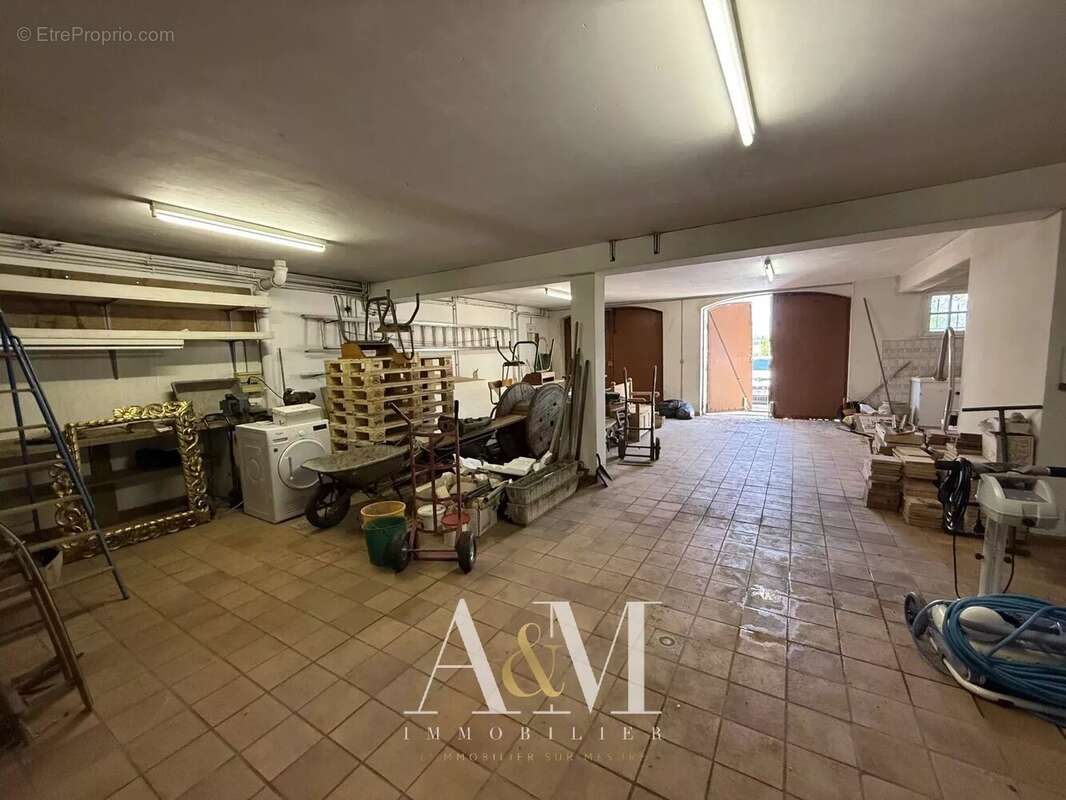 Villa T6 de 275 m² + sous-sol 180 m²/ 2548m² - photo 24