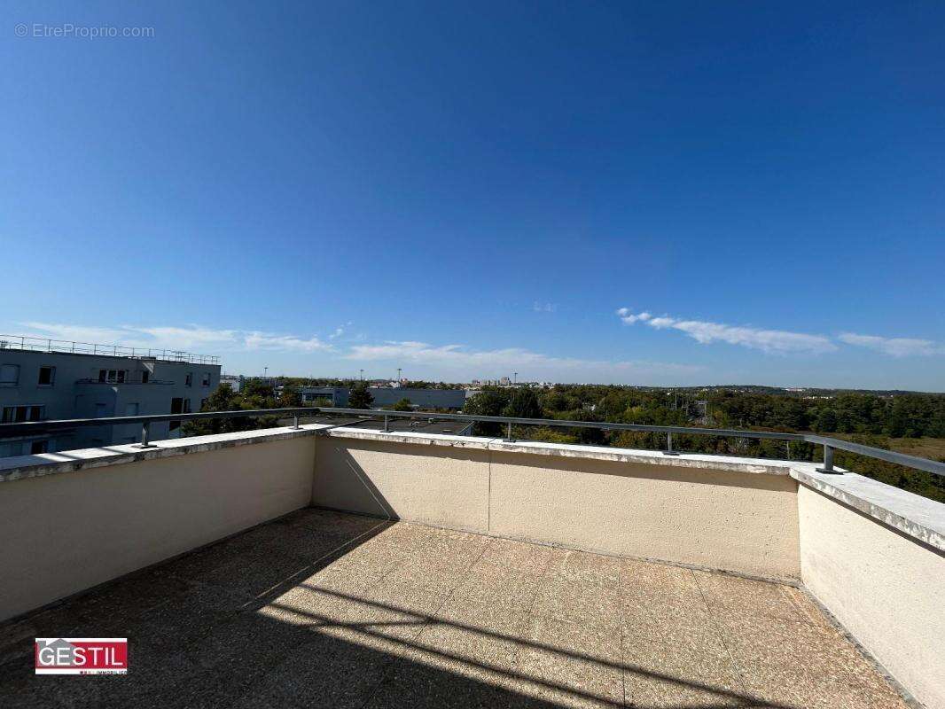 Appartement à SAINT-OUEN-L'AUMONE