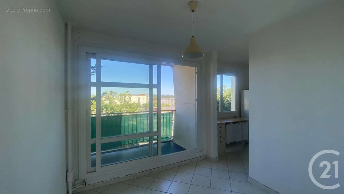 Appartement à CORBAS