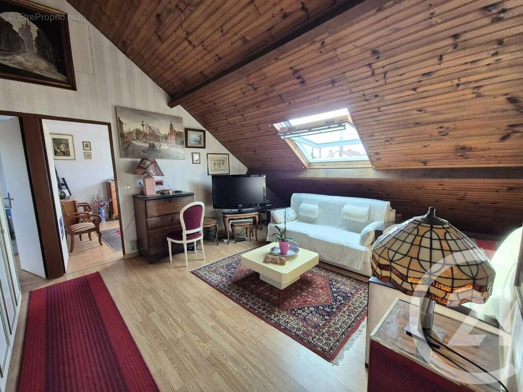 Maison à SAINT-GRATIEN