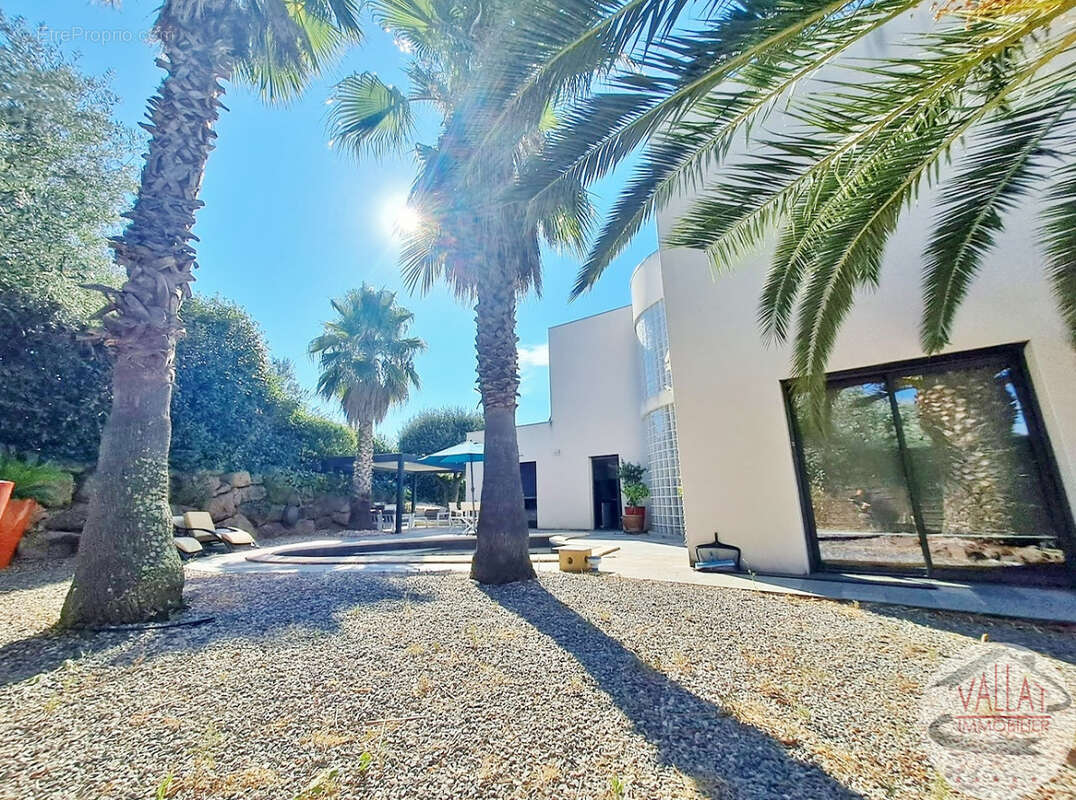 Maison à AGDE