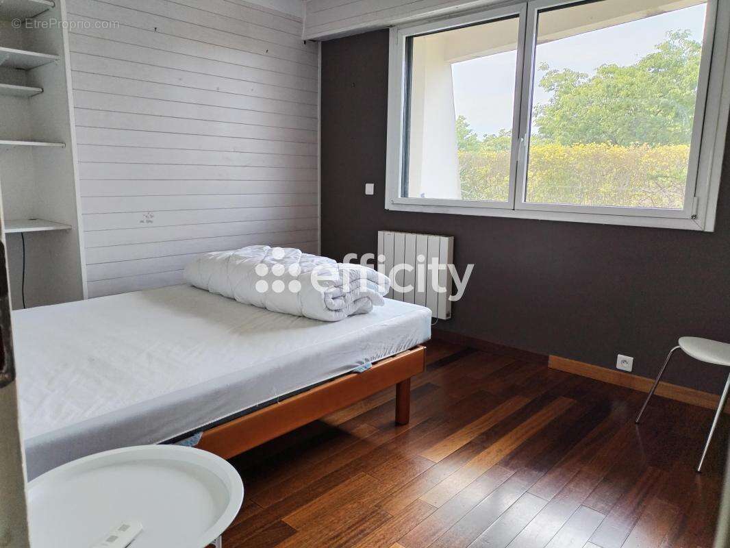 Maison à MAGNY-LES-HAMEAUX