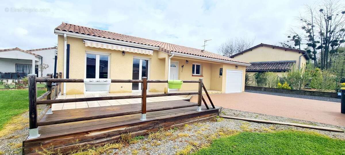 Maison à SAINT-JEAN-DE-VERGES