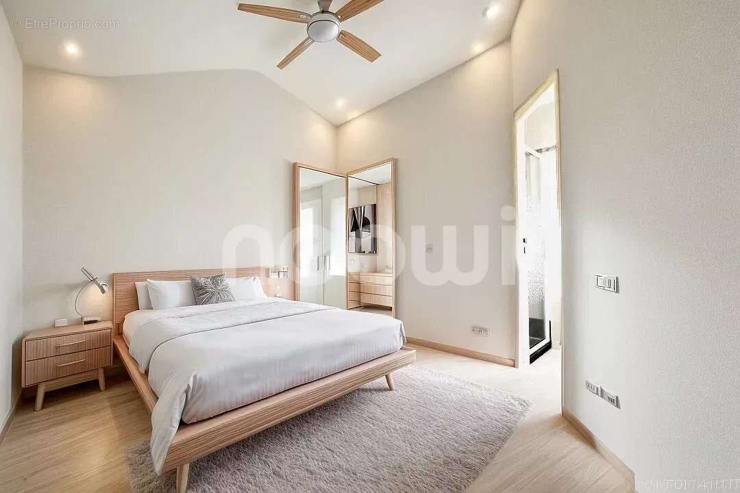 Maison à CHARBONNIERES-LES-VIEILLES