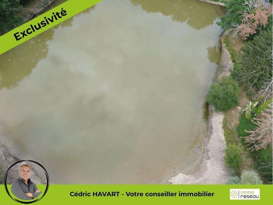 Terrain 13607 m² à Lignac  - photo 5