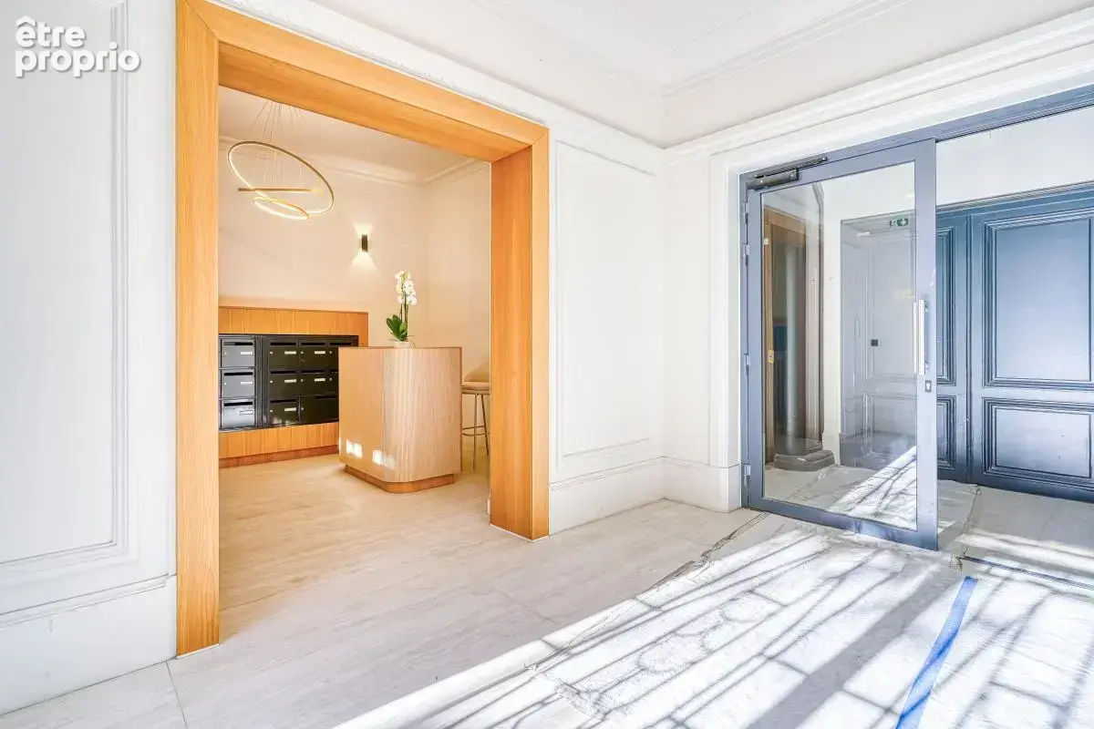 PARIS 7ᵉ — RUE CLER — 2 chambres 98m2 - photo 19