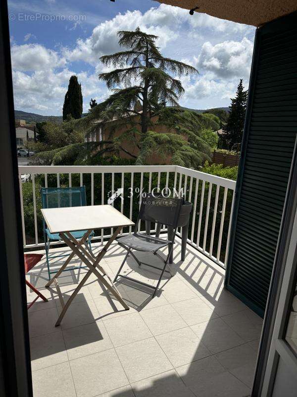 Appartement à COGOLIN