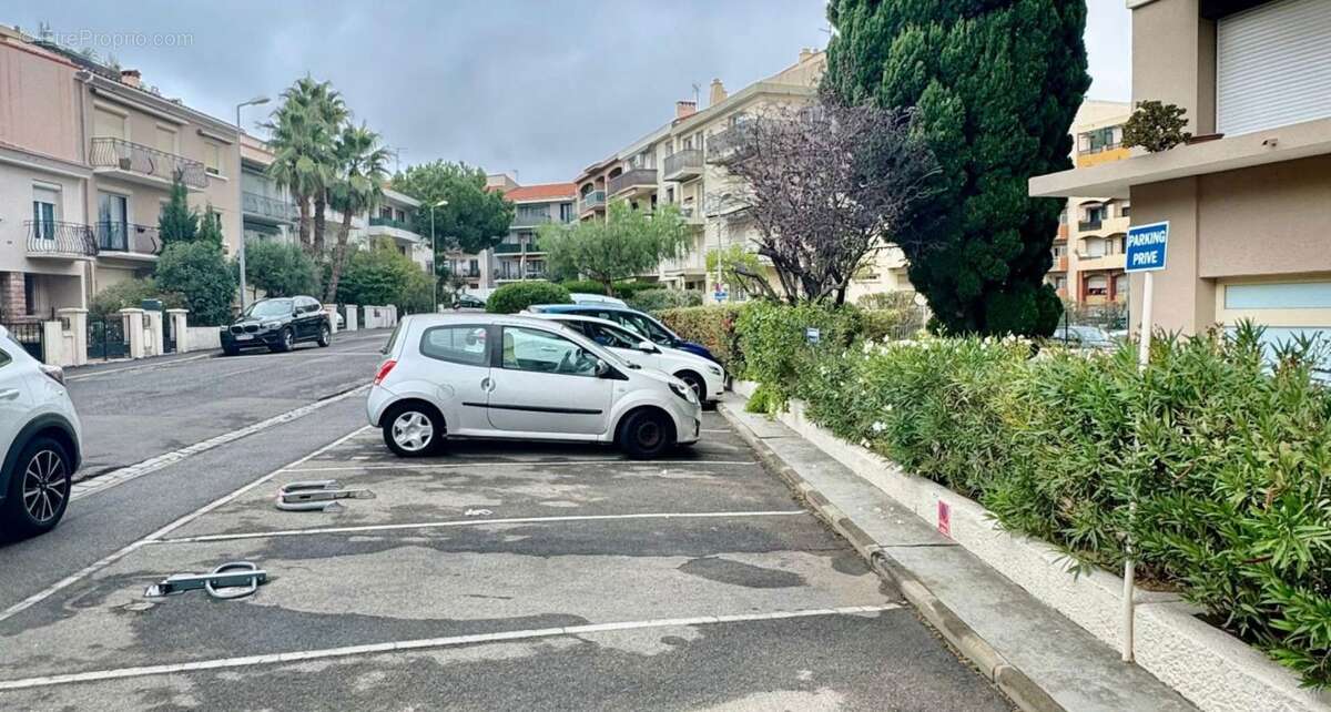 Commerce à PERPIGNAN