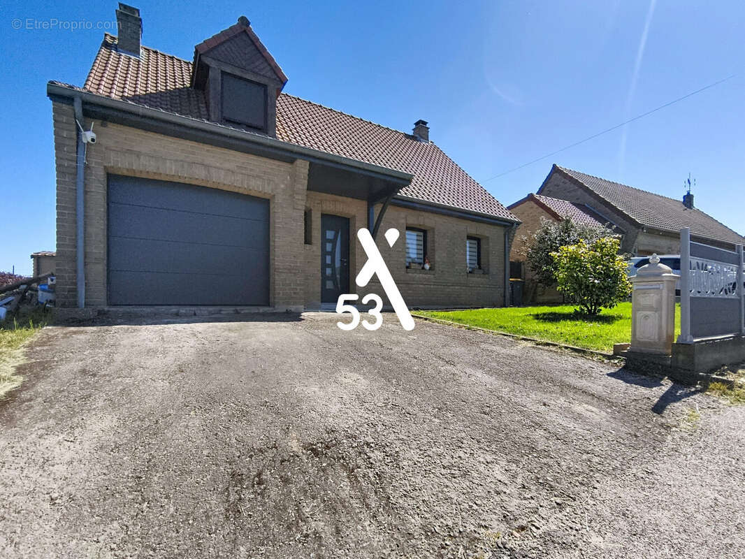 Maison à RACQUINGHEM