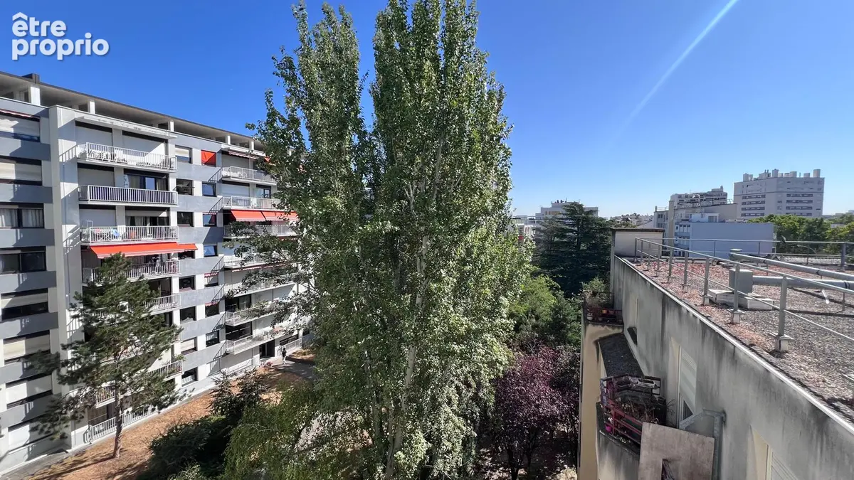 Deux Pièces Gare Courbevoie - photo 11