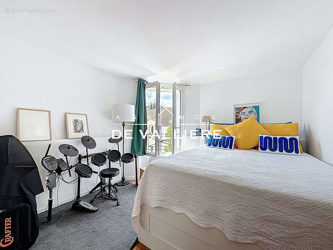 Appartement à RUEIL-MALMAISON