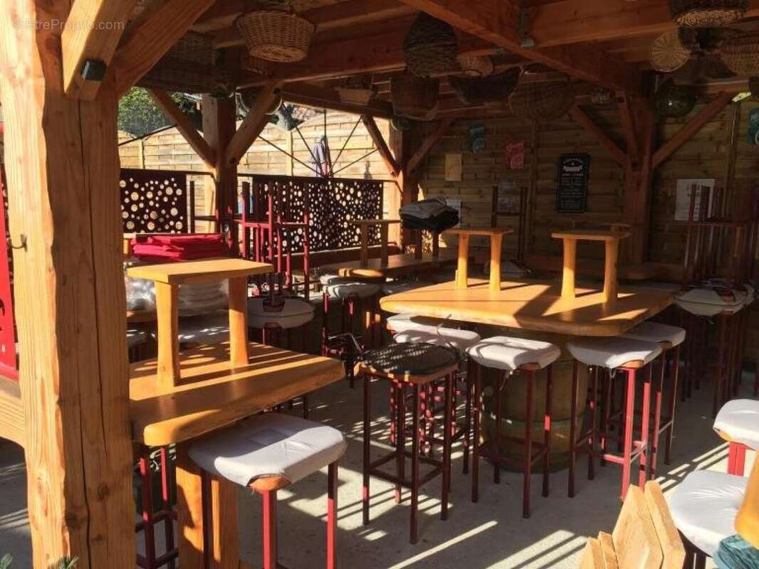 Photo 3 - Commerce à FA