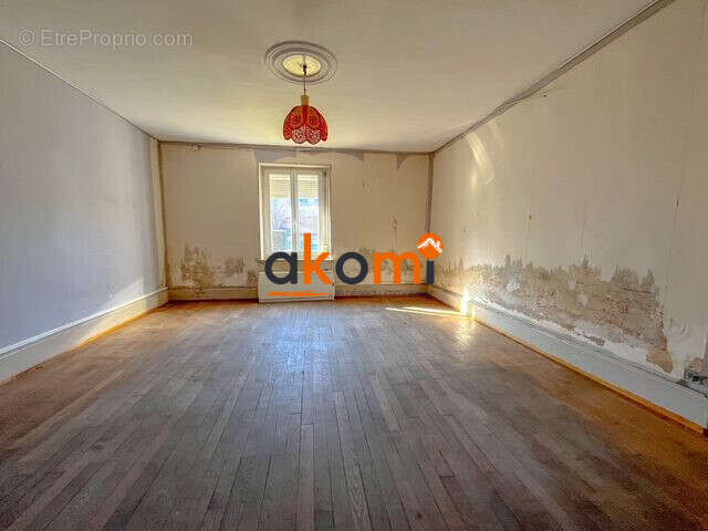 Maison à CELLES-SUR-PLAINE