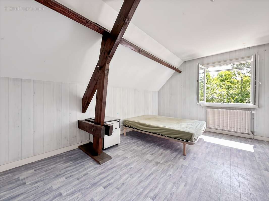 SOUPPES SUR LOING maison P5 de 126 m² sur sous-sol total - Terrain de 1096 m² - photo 11