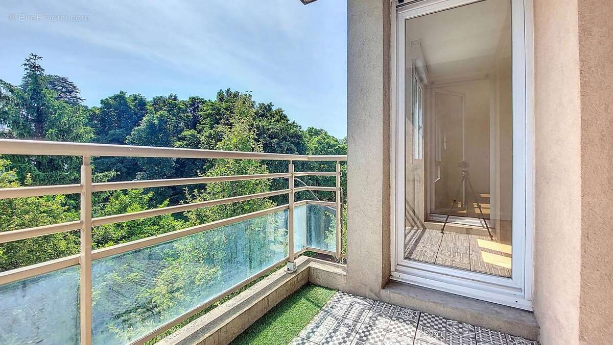 Appartement à SAINT-PRIEST