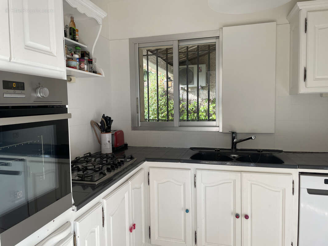 Maison à BORMES-LES-MIMOSAS