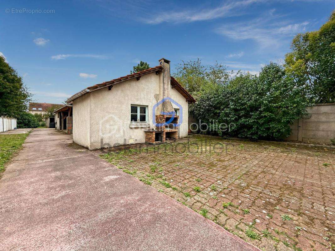 Maison à BOISSY-SOUS-SAINT-YON