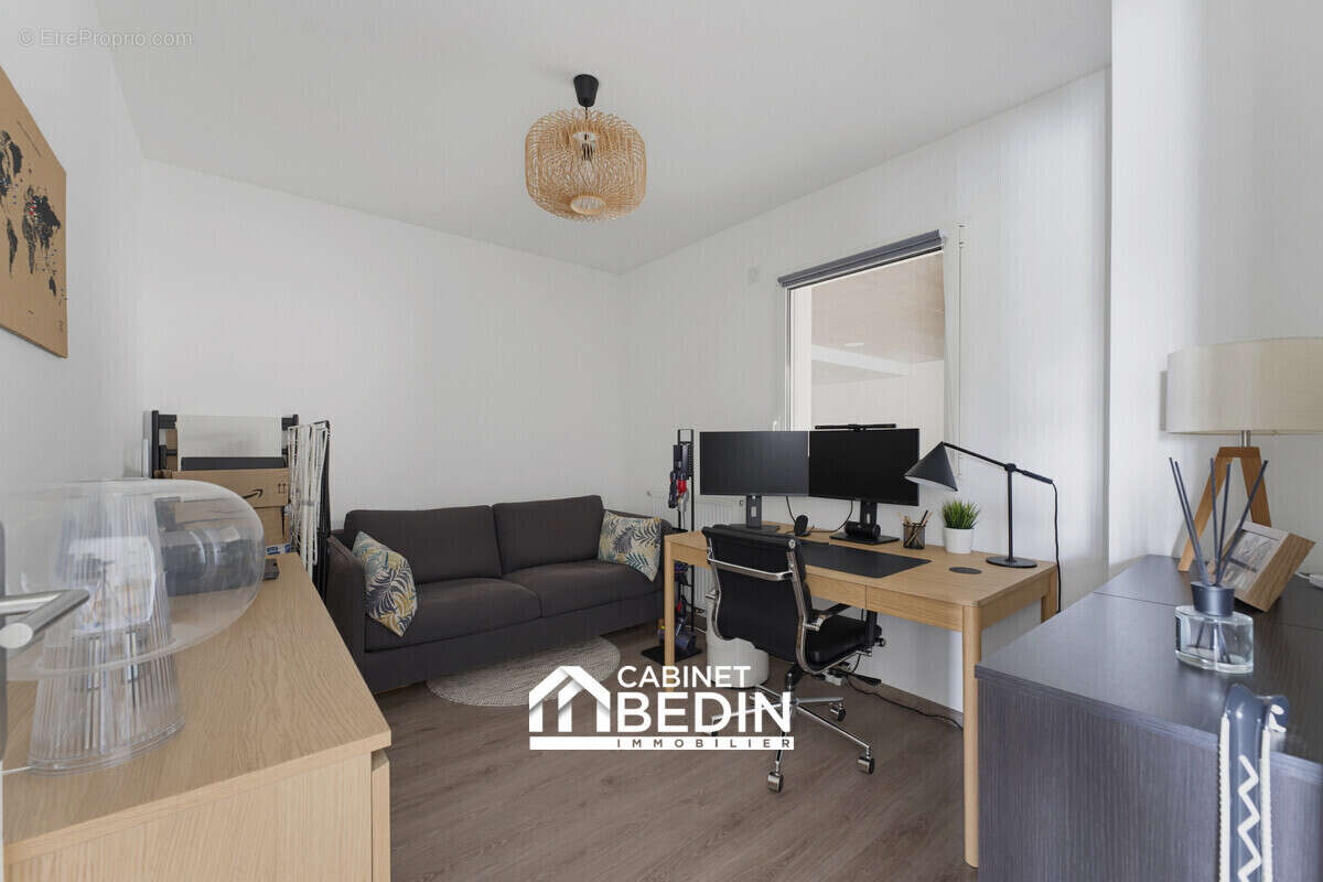 Appartement 60 m² à Merignac  - photo 7