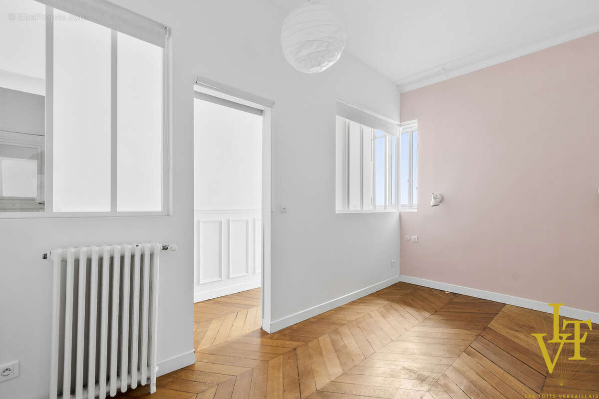 Appartement à VERSAILLES