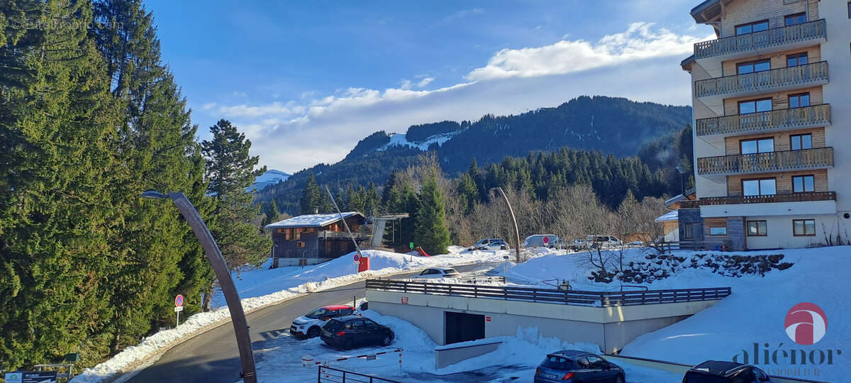 Appartement à MORILLON