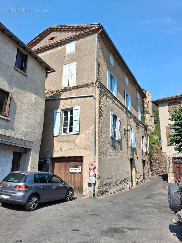 Grande maison de village  de 175 m2 avec cour + potager+ Chataigneraie - photo 2