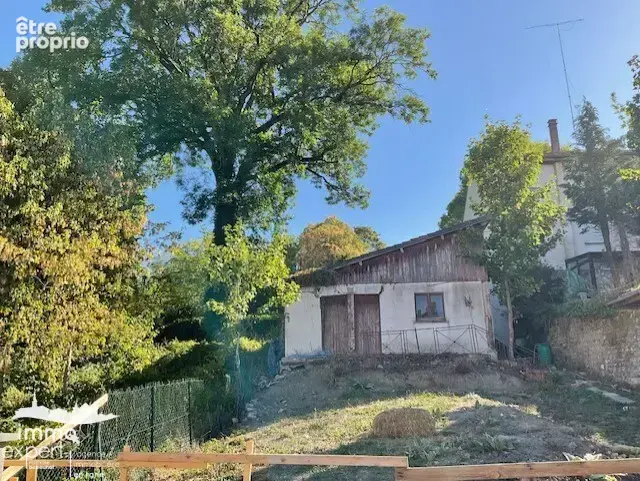 Photo Terrain à Contrexeville au prix de 30 000€