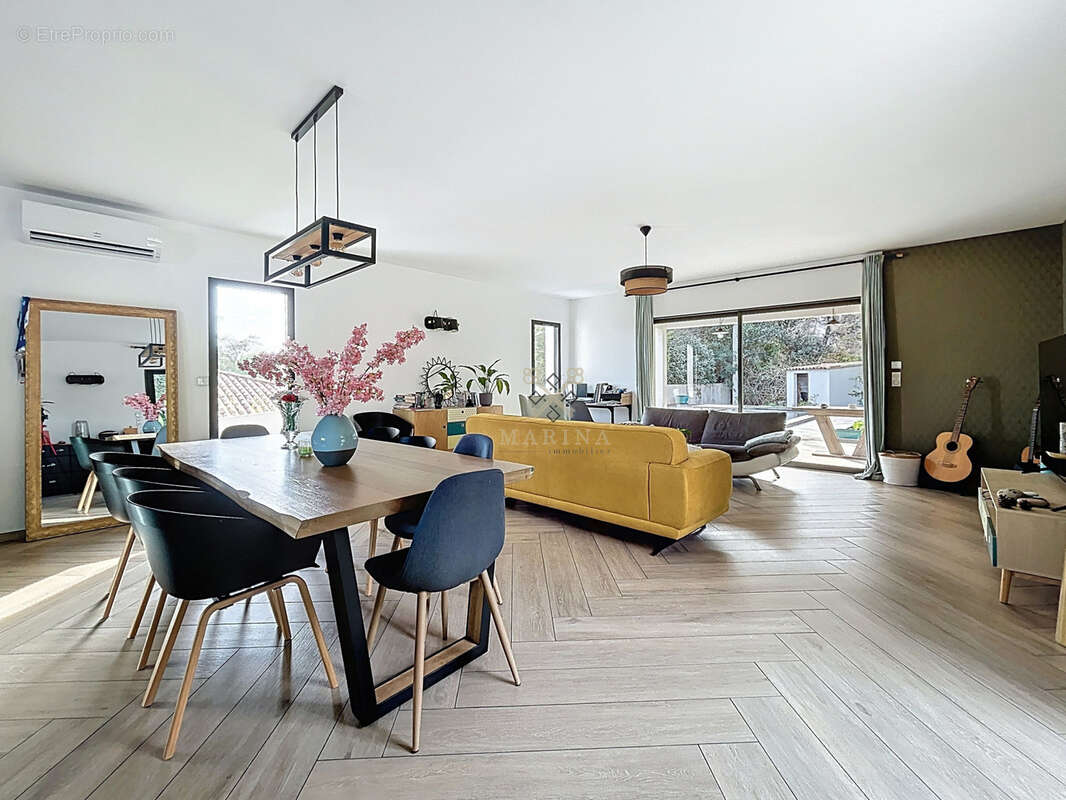 Maison à PORTO-VECCHIO