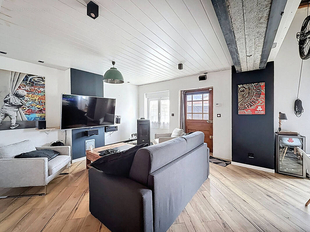 Maison à SAINT-JEAN-DE-NIOST