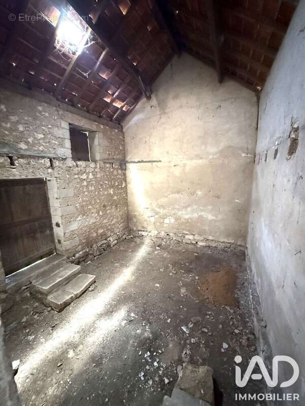 Maison 72 m² à Chauvigny  - photo 8