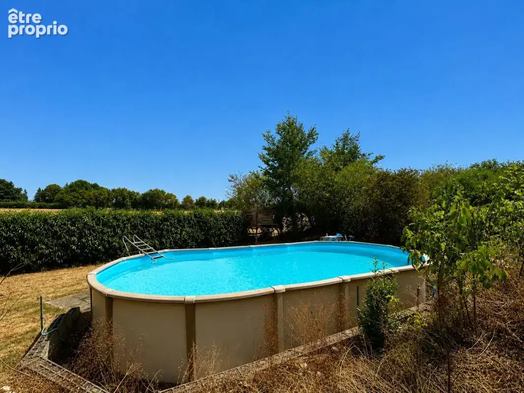 Maison en pierre 4 ch., gîte, piscine & terrain - photo 17