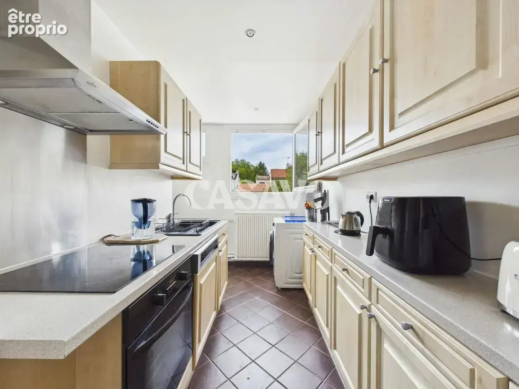Vente Appartement 5 pièces de 92m² - 92380 Garches - photo 8