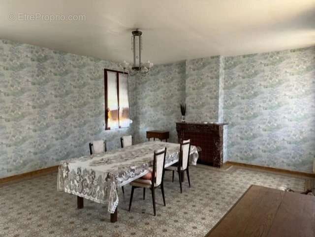 Maison à AVESNES-LE-COMTE