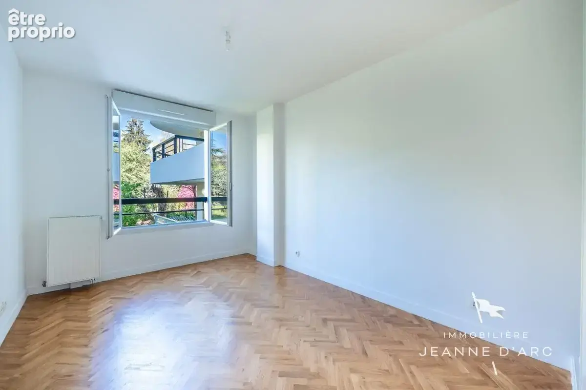 Versailles – Quartier Montreuil - 3 pièce 63,82 m² - Balcon - Stationnement Sous sol - Ascenseur- Cave - photo 7