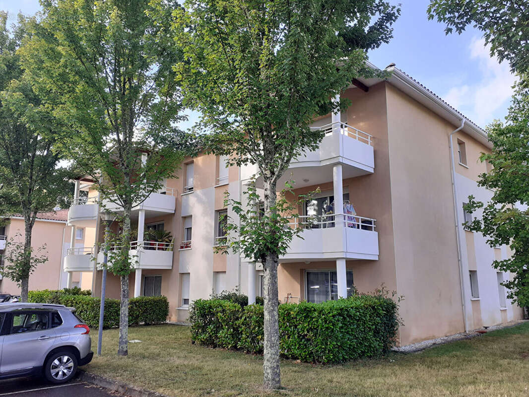 Appartement à SAINT-PIERRE-DU-MONT