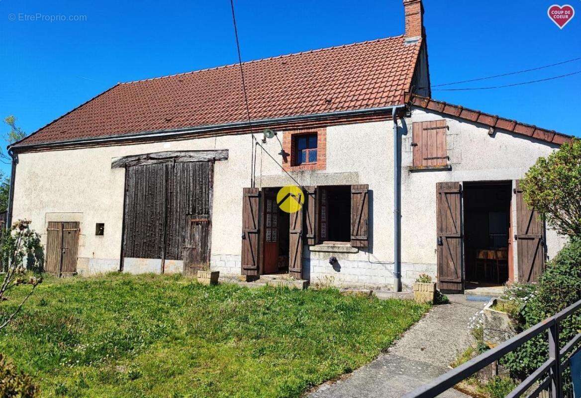 Maison à MEASNES