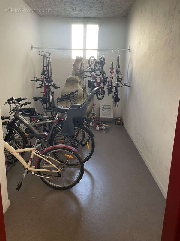 Appartement à SERRIS