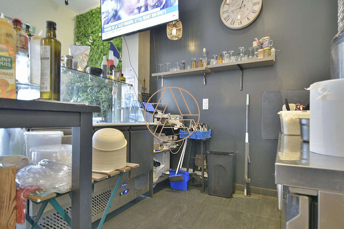 Autre à SAINT-MAUR-DES-FOSSES