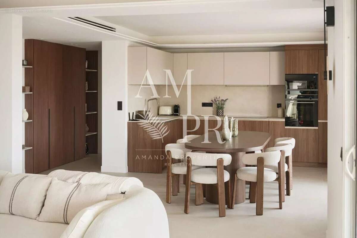 Cannes Basse Californie - Appartement 5 pièces 130m2 - Vue mer - photo 16