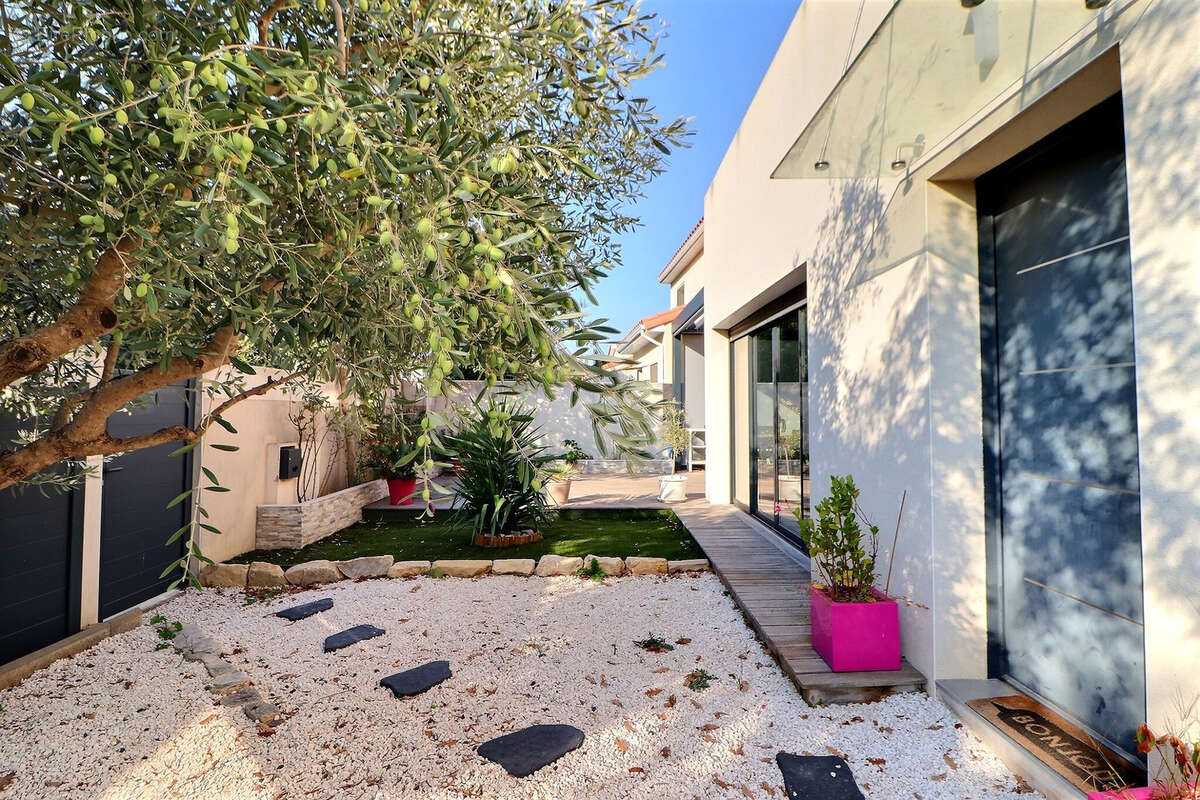 Maison à SAINT-AUNES