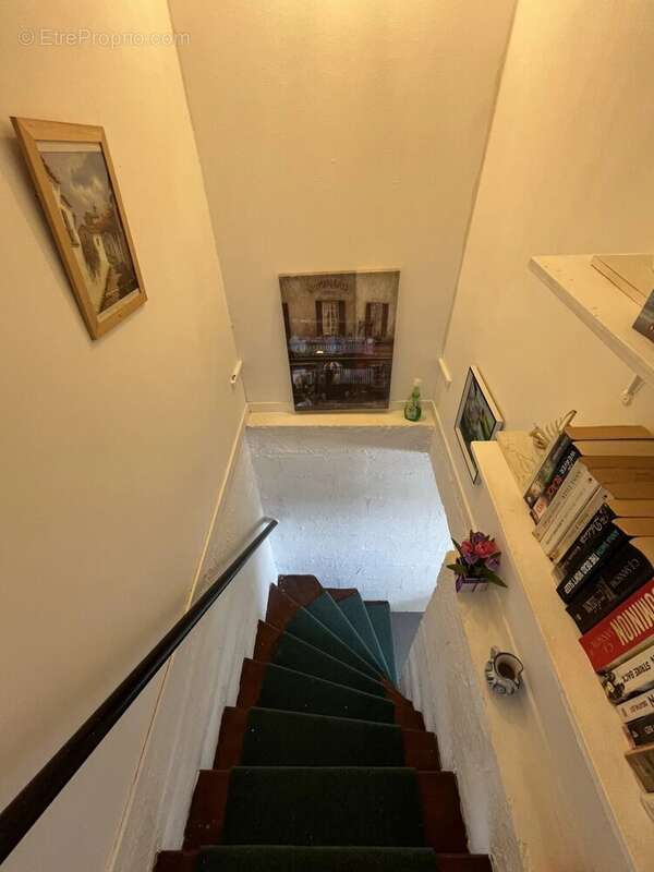 Maison à SALLES-LAVALETTE