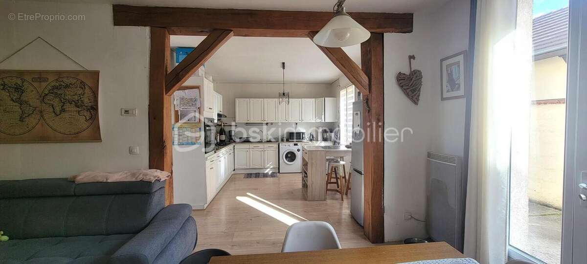 Maison à LAIGNEVILLE