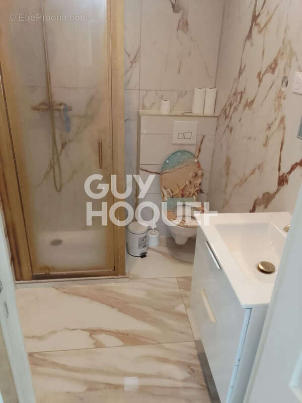 Maison à LE BLANC-MESNIL