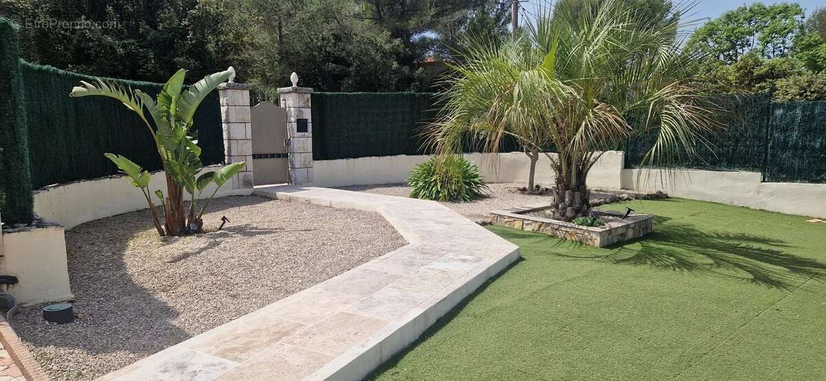 Maison à PEYMEINADE