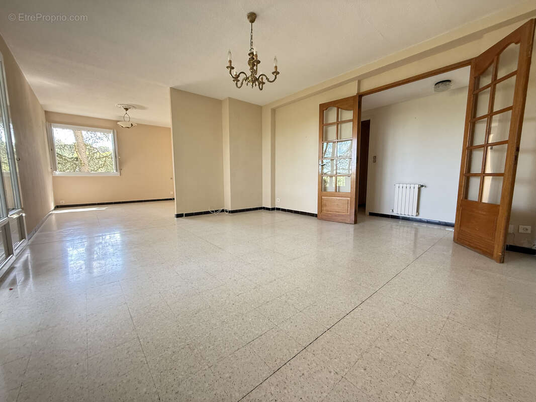 Appartement à NIMES