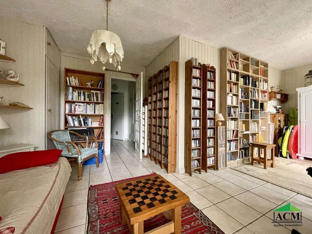 Maison à MERY-SUR-OISE