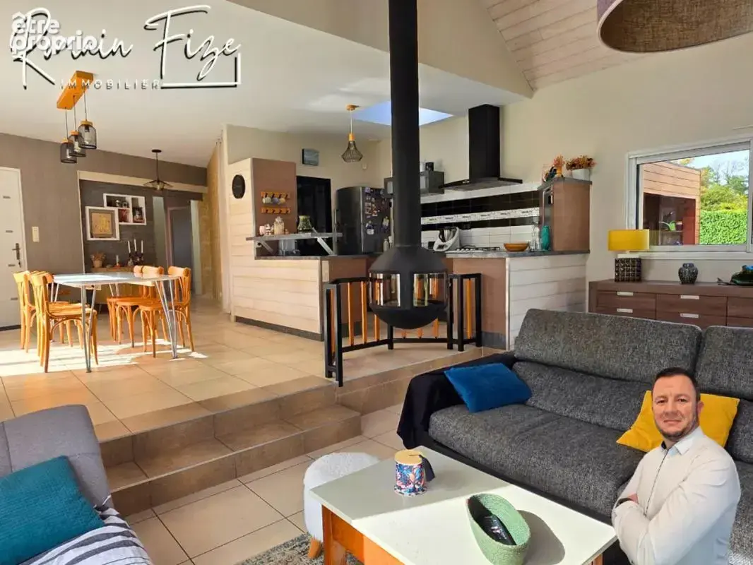 Maison 5 pièces 131 m² à vendre à Romagne (35133) - photo 4
