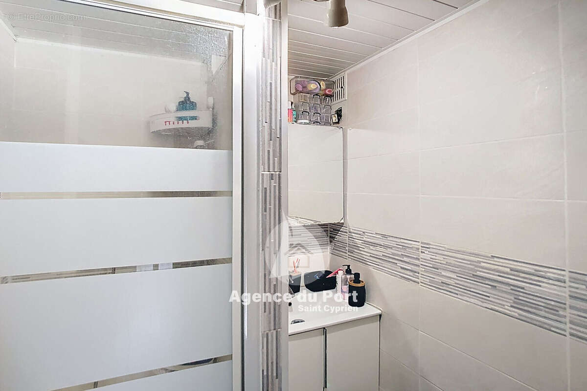 Maison 49 m² à Saint-Cyprien  - photo 7