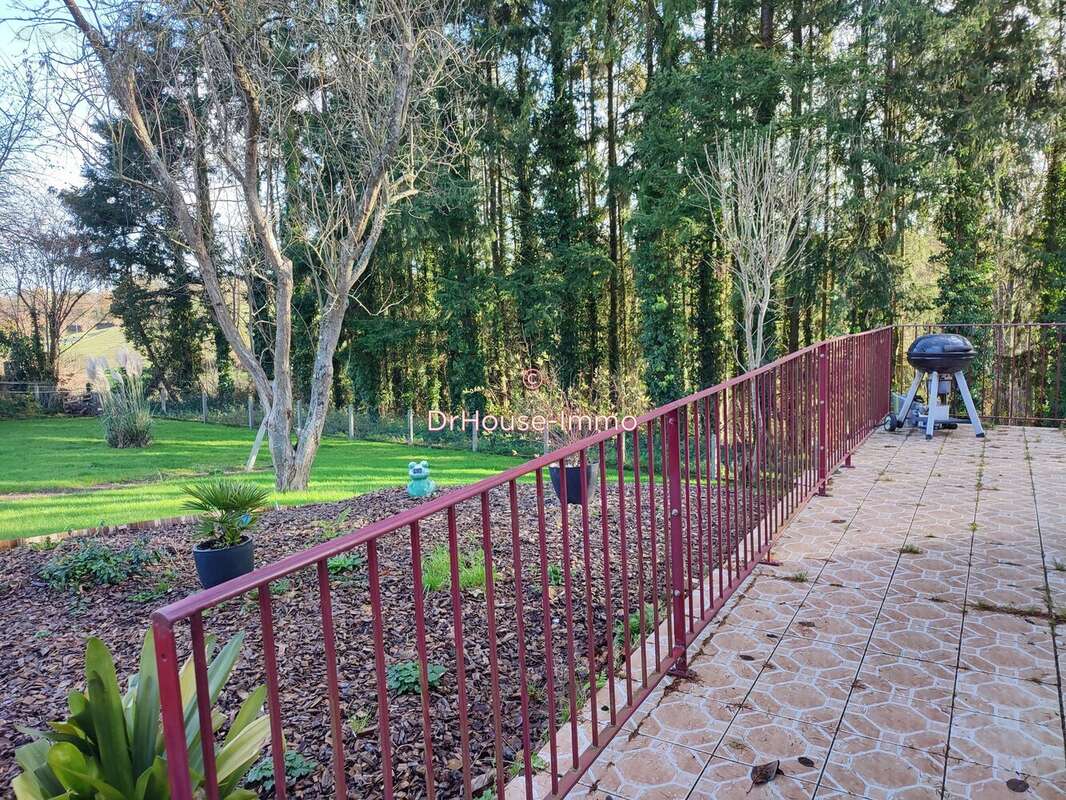 Maison à LE BENY-BOCAGE